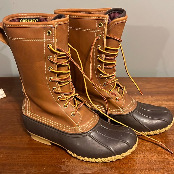 L.L. Bean Other - EUC L.L. Bean Gortex thinsulate bean boot men’s size 7 (women’s 8.5)